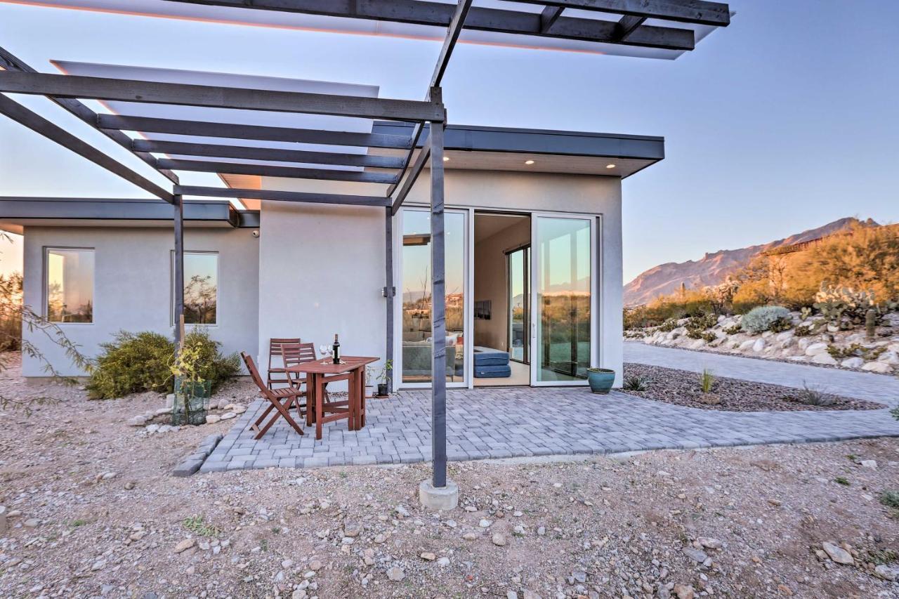 Modern Desert Dwelling With Panoramic Views! *